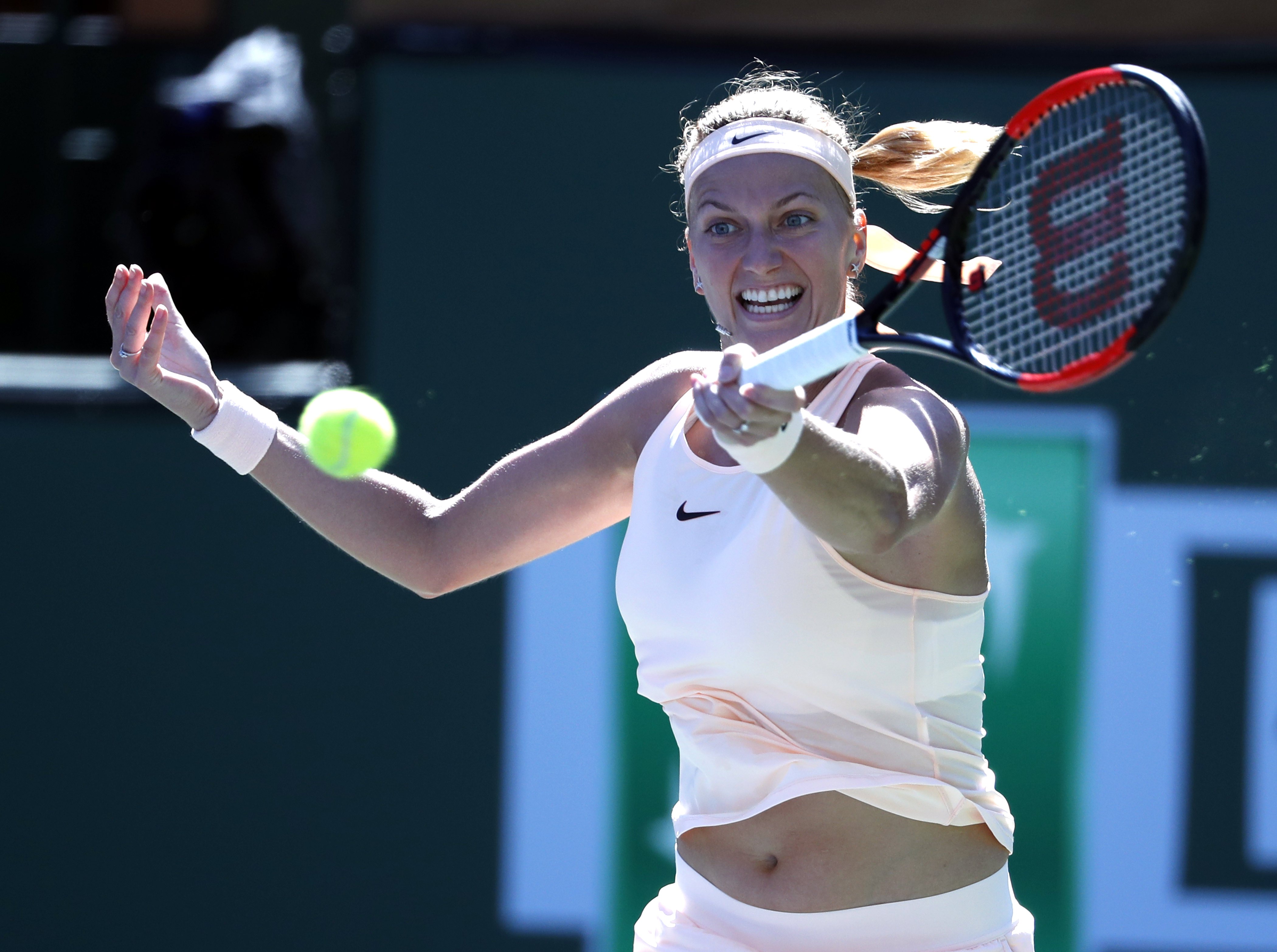 KAIYUN-关于科维托娃回归赛场，逆转首场状态亮眼，曼联观众沸腾！的信息